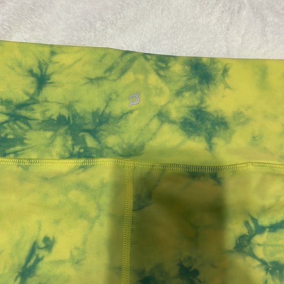 Peloton Cadent Capris - Picture 6 of 8